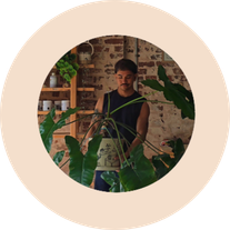 plants by benny logo